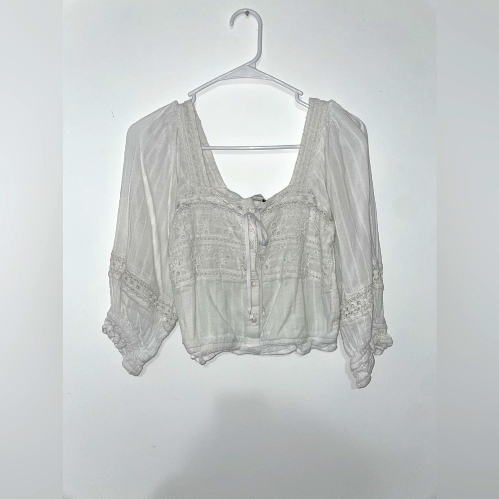American Eagle Peasant Crop Top
